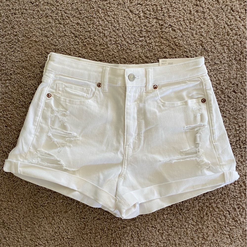 NWT American Eagle White Mom Jean Shorts